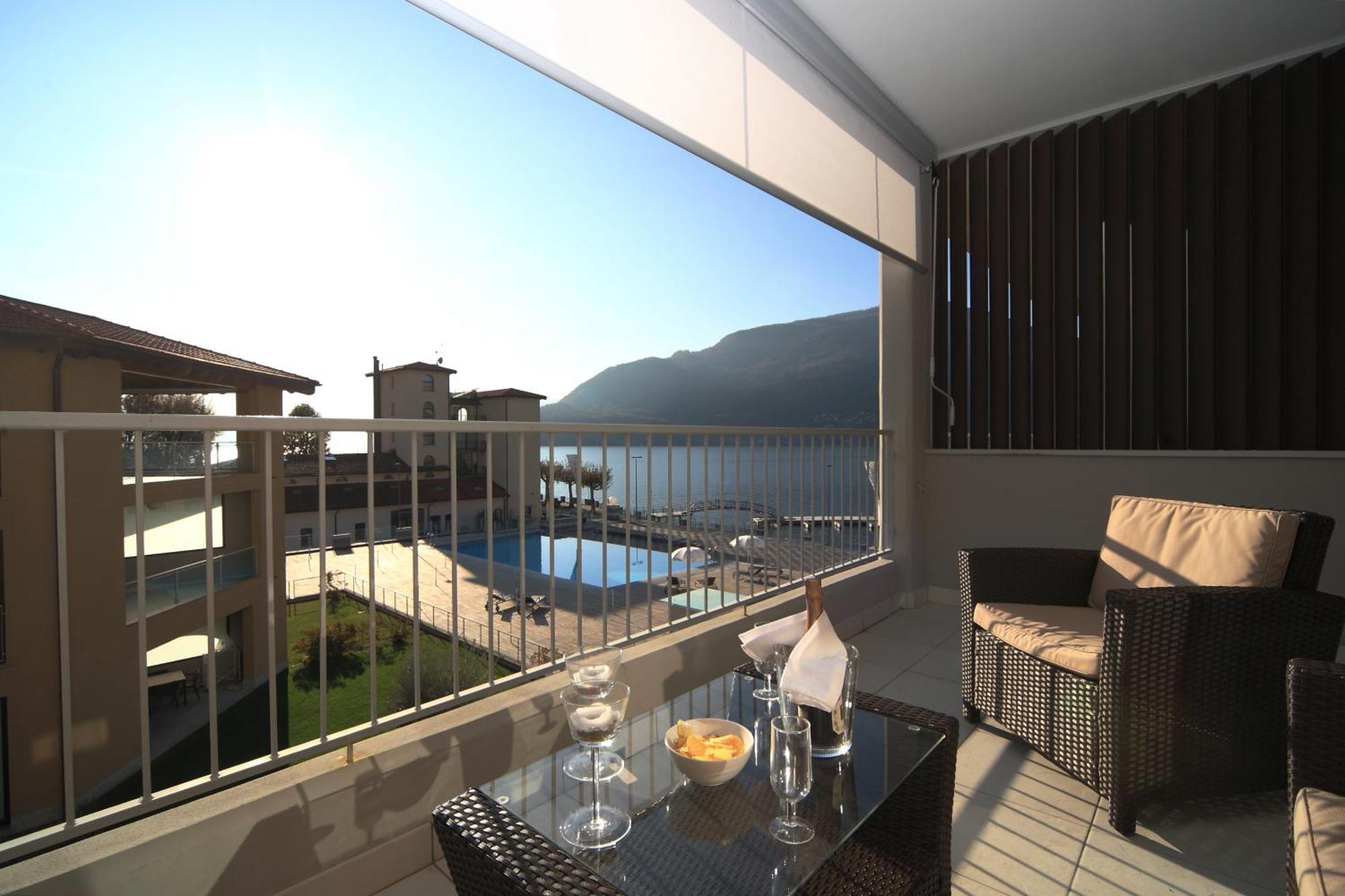 Golfo Gabella Lake Resort Maccagno Rom bilde