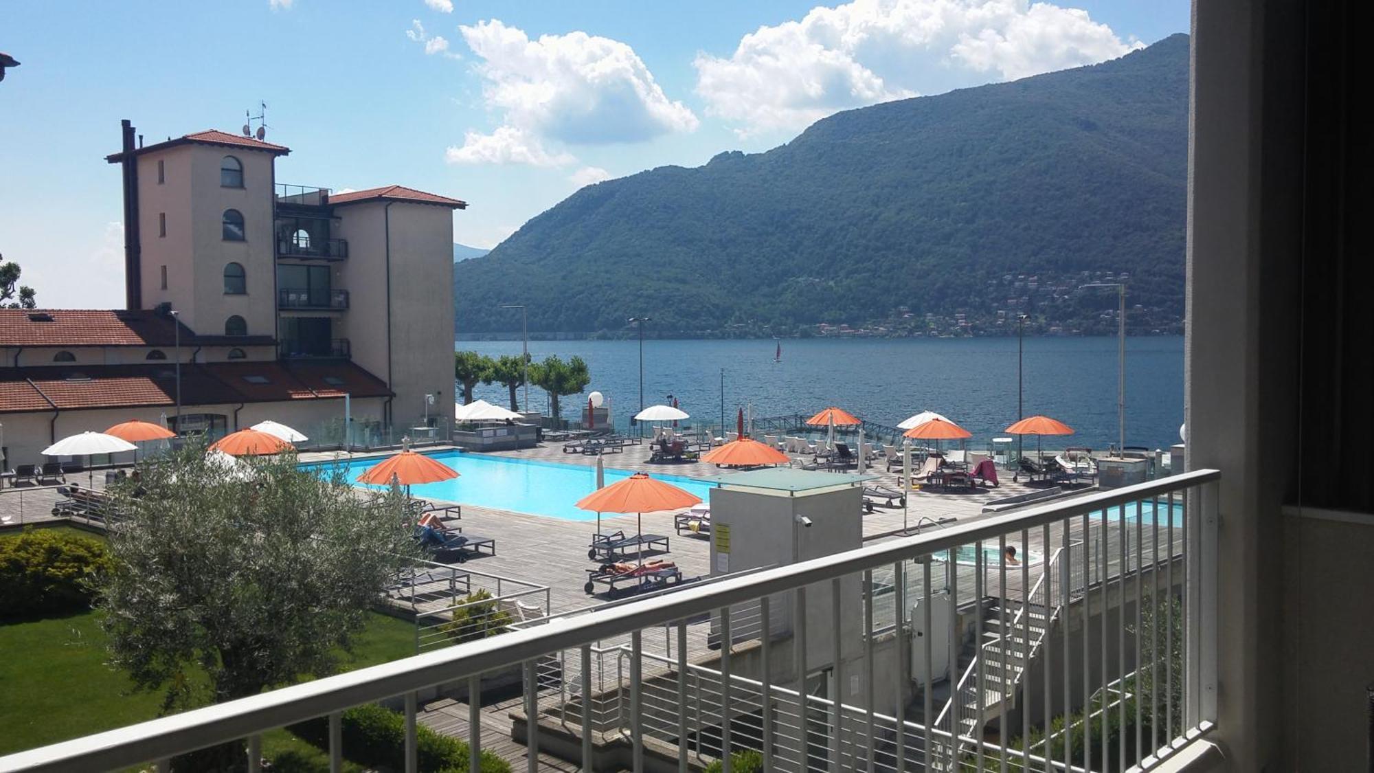 Golfo Gabella Lake Resort Maccagno Rom bilde