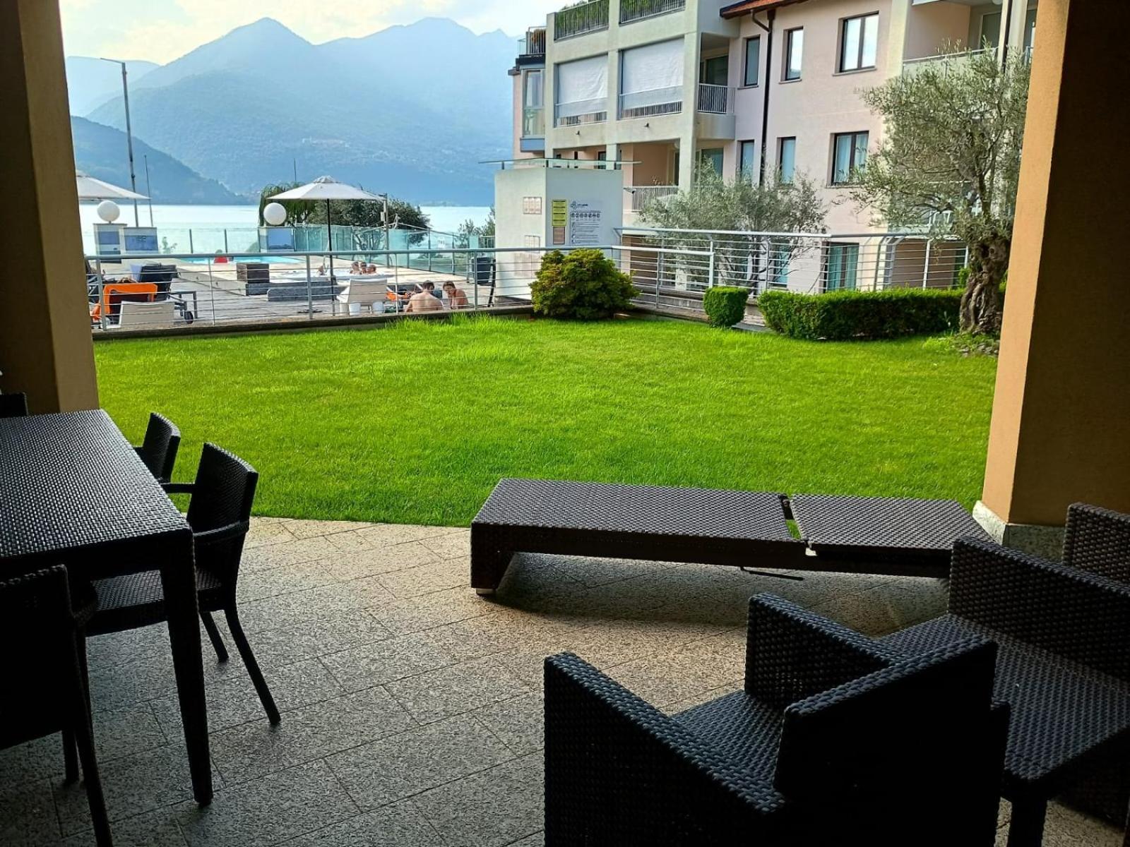 Golfo Gabella Lake Resort Maccagno Eksteriør bilde
