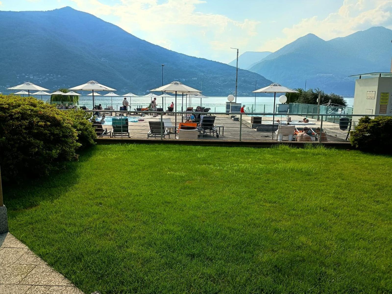 Golfo Gabella Lake Resort Maccagno Rom bilde